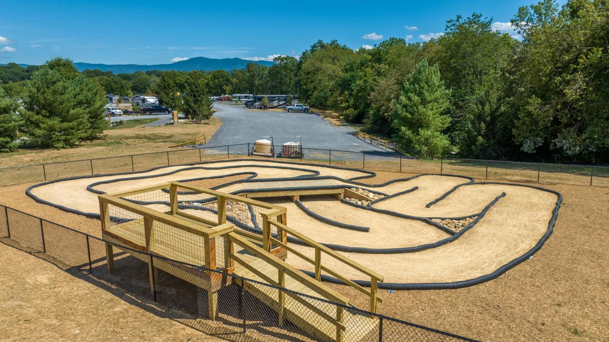 Luray Rv Resort On Shenandoah River Eksteriør billede